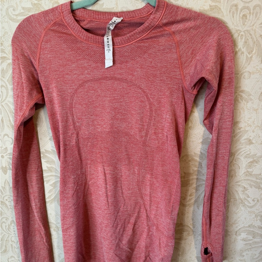 Lululemon swiftly tech long sleeve